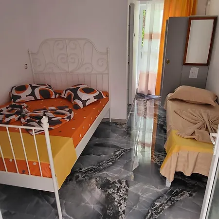 Confort Acf Tineretului 3* Costinești